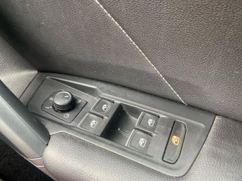 VOLKSWAGEN TIGUAN 1.5 Tsi R-Line Suv 5Dr Petrol Dsg Euro 6 (S/S) (150 Ps)