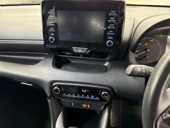 TOYOTA YARIS 1.5 Vvt-H Icon Hatchback 5Dr Petrol Hybrid E-Cvt Euro 6 (S/S) (1