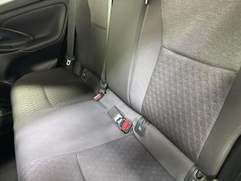 TOYOTA YARIS 1.5 Vvt-H Icon Hatchback 5Dr Petrol Hybrid E-Cvt Euro 6 (S/S) (1