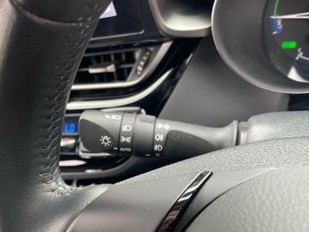 TOYOTA C-HR 1.8 Vvt-H Gpf Design Suv 5Dr Petrol Hybrid Cvt Euro 6 (S/S) (122
