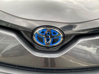 TOYOTA C-HR 1.8 Vvt-H Gpf Design Suv 5Dr Petrol Hybrid Cvt Euro 6 (S/S) (122