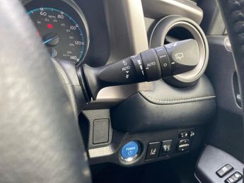 TOYOTA RAV4 Rav4 2.5 Vvt-I Hybrid Icon Tech Tss 5Dr Cvt 2Wd Estate