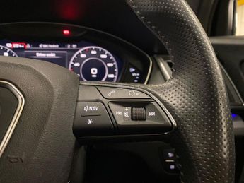 AUDI Q5 2.0 Tfsie 55 S Line Competition Suv 5Dr Petrol Plug-In Hybrid S 