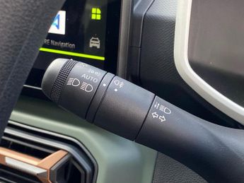 DACIA SPRING 65 26.8Kwh Extreme Hatchback 5Dr Electric Auto (65 Ps)