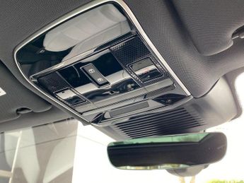 LAND ROVER RANGE ROVER SPORT 3.0 D300 Mhev Dynamic Se Suv 5Dr Diesel Auto 4Wd Euro 6 (S/S) (3