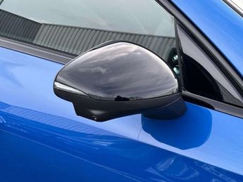 MERCEDES-BENZ CLA Cla 250+ 200Kw Eq Amg Line Prem Ed 85Kwh 4Dr Auto