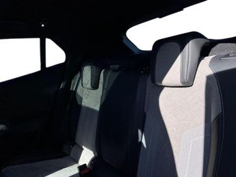 PEUGEOT 2008 50Kwh Gt Premium Suv 5Dr Electric Auto (136 Ps)