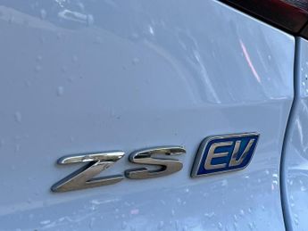 MG MOTOR UK ZS 72.6Kwh Se Long Range Suv 5Dr Electric Auto (156 Ps)