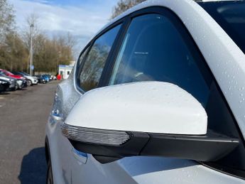 MG MOTOR UK ZS 72.6Kwh Se Long Range Suv 5Dr Electric Auto (156 Ps)