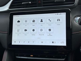 MG MOTOR UK ZS 72.6Kwh Trophy Connect Long Range Suv 5Dr Electric Auto (156 Ps)