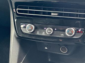 VAUXHALL MOKKA 50Kwh Elite Premium Suv 5Dr Electric Auto (136 Ps)