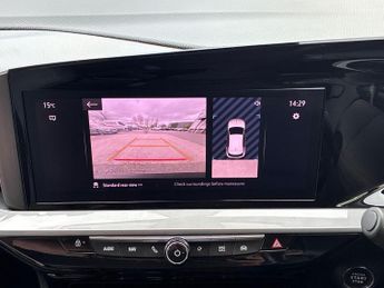 VAUXHALL MOKKA 50Kwh Elite Premium Suv 5Dr Electric Auto (136 Ps)