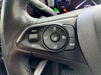 VAUXHALL MOKKA 50Kwh Elite Premium Suv 5Dr Electric Auto (136 Ps)