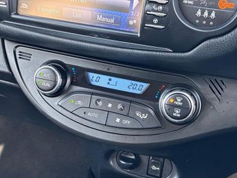 TOYOTA YARIS 1.5 Vvt-H Excel Hatchback 5Dr Petrol Hybrid E-Cvt Euro 6 (S/S) (