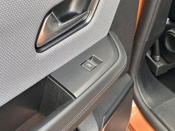 VAUXHALL GRANDLAND 1.2 Ultimate Suv 5Dr Petrol Hybrid E-Dct Euro 6 (S/S) (136 Ps)