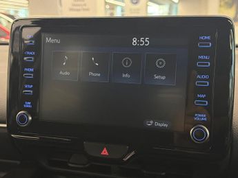 TOYOTA YARIS 1.5 Vvt-H Design Hatchback 5Dr Petrol Hybrid E-Cvt Euro 6 (S/S) 