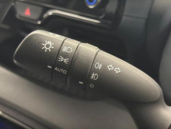 TOYOTA YARIS 1.5 Vvt-H Design Hatchback 5Dr Petrol Hybrid E-Cvt Euro 6 (S/S) 