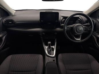TOYOTA YARIS 1.5 Vvt-H Design Hatchback 5Dr Petrol Hybrid E-Cvt Euro 6 (S/S) 