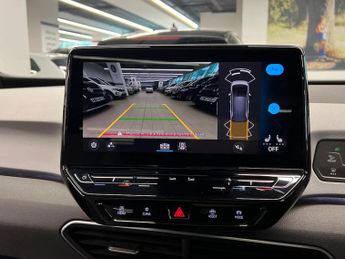 VOLKSWAGEN ID.3 Pro Performance 58Kwh Family Hatchback 5Dr Electric Auto (204 Ps