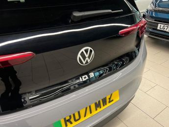 VOLKSWAGEN ID.3 Pro Performance 58Kwh Family Hatchback 5Dr Electric Auto (204 Ps
