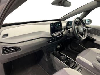 VOLKSWAGEN ID.3 Pro Performance 58Kwh Family Hatchback 5Dr Electric Auto (204 Ps