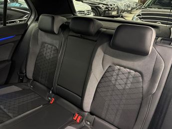 VOLKSWAGEN GOLF 1.5 Tsi R-Line Hatchback 5Dr Petrol Manual Euro 6 (S/S) (150 Ps)
