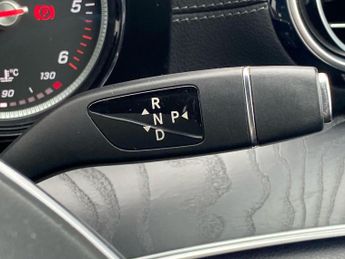 MERCEDES-BENZ E CLASS 2.0 E220D Amg Line Saloon 4Dr Diesel G-Tronic+ Euro 6 (S/S) (194