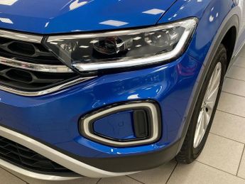 VOLKSWAGEN T-ROC 1.5 Tsi Style Suv 5Dr Petrol Dsg Euro 6 (S/S) (150 Ps)