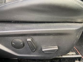 FORD FOCUS 1.5 Ecoblue St-Line Vignale Estate 5Dr Diesel Auto Euro 6 (S/S) 