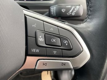 VOLKSWAGEN TIGUAN ALLSPACE 1.5 Tsi Life Suv 5Dr Petrol Dsg Euro 6 (S/S) (150 Ps)