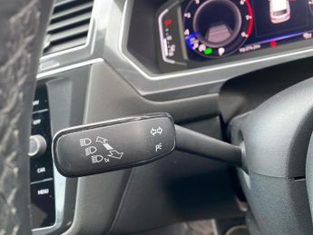 VOLKSWAGEN TIGUAN ALLSPACE 1.5 Tsi Life Suv 5Dr Petrol Dsg Euro 6 (S/S) (150 Ps)
