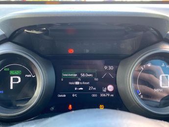 TOYOTA YARIS 1.5 Vvt-H Design Hatchback 5Dr Petrol Hybrid E-Cvt Euro 6 (S/S) 