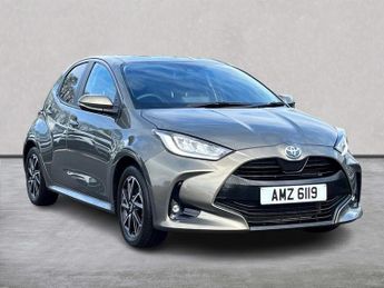 Toyota Yaris 1.5 Vvt-H Design Hatchback 5Dr Petrol Hybrid E-Cvt Euro 6 (S/S) 