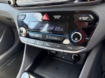 HYUNDAI IONIQ 1.6 H-Gdi Premium Se Hatchback 5Dr Petrol Hybrid Dct Euro 6 (S/S