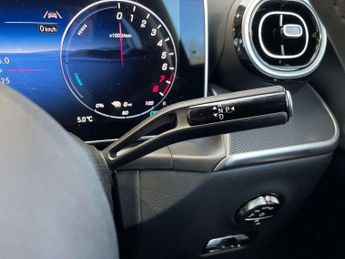MERCEDES-BENZ GLC Glc 300E 4Matic Urban Edition 5Dr 9G-Tronic