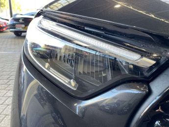 MERCEDES-BENZ GLC Glc 300E 4Matic Urban Edition 5Dr 9G-Tronic