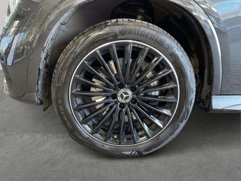 MERCEDES-BENZ GLC Glc 300E 4Matic Urban Edition 5Dr 9G-Tronic