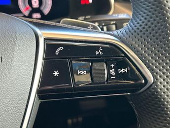 AUDI A6 2.0 Tfsi 40 S Line Estate 5Dr Petrol S Tronic Euro 6 (S/S) (204 