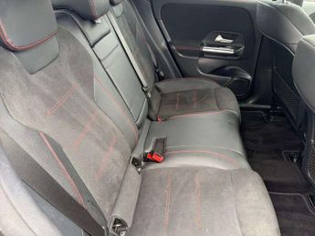 MERCEDES-BENZ EQA Eqa 250 140Kw Amg Line 66.5Kwh 5Dr Auto