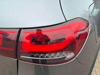 MERCEDES-BENZ EQA Eqa 250 140Kw Amg Line 66.5Kwh 5Dr Auto