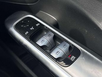 MERCEDES-BENZ C CLASS C220D Amg Line 5Dr 9G-Tronic