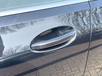 MERCEDES-BENZ C CLASS C220D Amg Line 5Dr 9G-Tronic