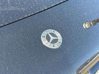 MERCEDES-BENZ A CLASS A200 Amg Line Premium Plus Edition 5Dr Auto