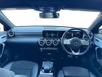 MERCEDES-BENZ A CLASS A200 Amg Line Premium Plus Edition 5Dr Auto