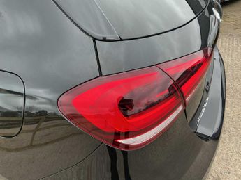 MERCEDES-BENZ A CLASS A35 4Matic Executive 5Dr Auto