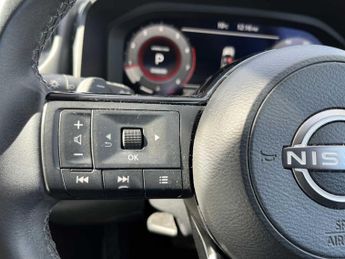 NISSAN QASHQAI 1.3 Dig-T Mh 158 N-Connecta 5Dr Xtronic