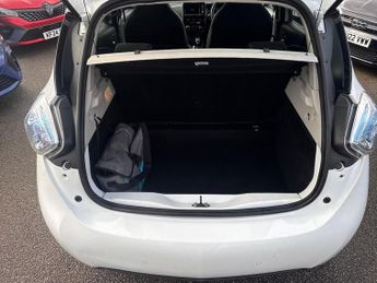 RENAULT ZOE 65Kw Dynamique Nav Q90 40Kwh 5Dr Auto