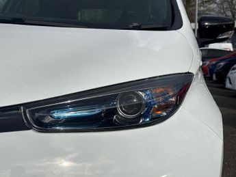 RENAULT ZOE 65Kw Dynamique Nav Q90 40Kwh 5Dr Auto