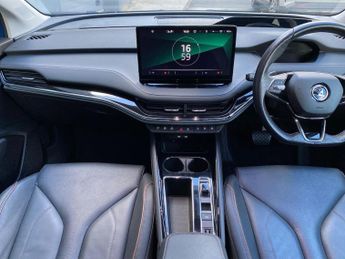 SKODA ENYAQ Iv 62Kwh 60 Suv 5Dr Electric Auto (Dc120Kw) (179 Ps)