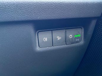 SKODA ENYAQ Iv 62Kwh 60 Suv 5Dr Electric Auto (Dc120Kw) (179 Ps)